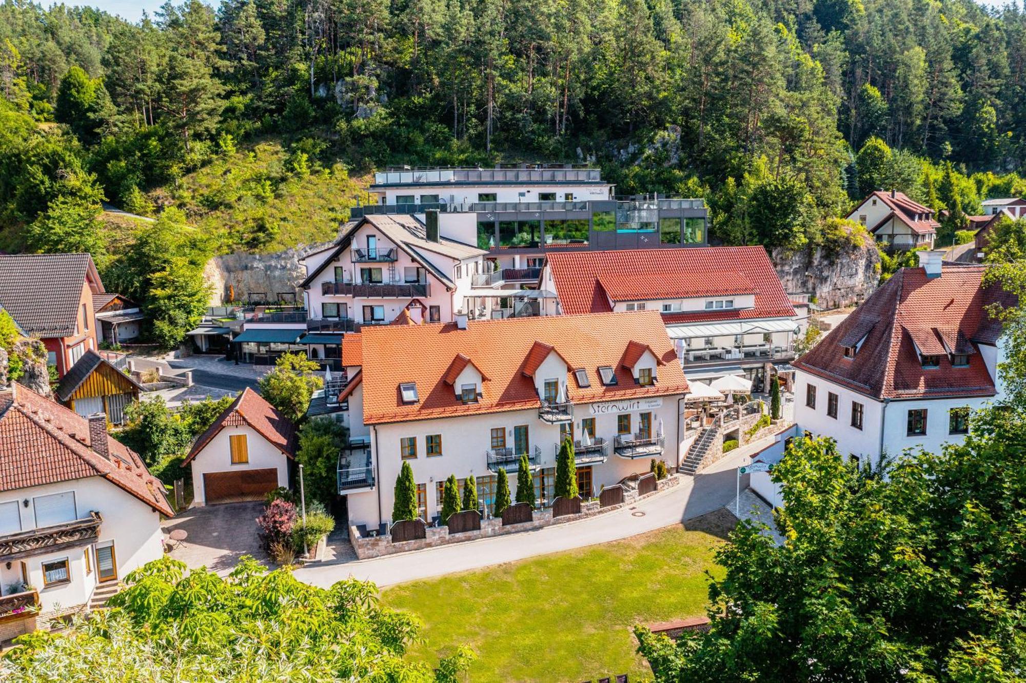 Landhotel Sternwirt - Das Wellnesshotel Zwischen Nuernberg Und Amberg Хёген Экстерьер фото